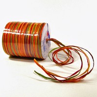 Raffia - Multi Bindebast, gelb-orange-rot-braun-grün - 50m-Rolle. Raffia - Multi Bindebast, gelb-orange-rot-braun-grün - 50m-Rolle.