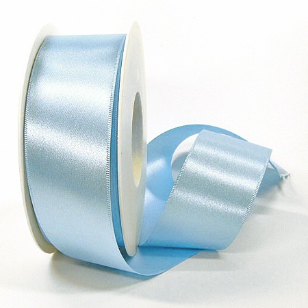 Satinband SINFINITY, hellblau: 38mm breit / 25m-Rolle, mit feiner Webkante.