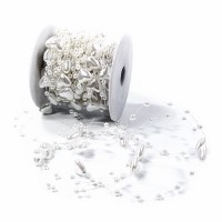 Herz-Perlenschnur, weiß - 10mm breit / 10m-Rolle. Herz-Perlenschnur, weiß - 10mm breit / 10m-Rolle.