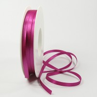Satinband SINFINITY, pink: 6mm breit / 50m-Rolle, mit feiner Webkante. Satinband SINFINITY, pink: 6mm breit / 50m-Rolle, mit feiner Webkante.