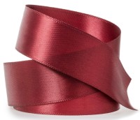 Satinband, weinrot: 6 mm breit / 50 Meter, mit Webkante. Satinband, weinrot: 6 mm breit / 50 Meter, mit Webkante.