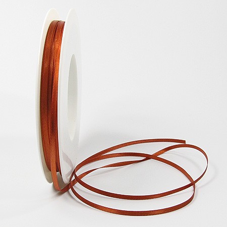 Satinband SINFINITY, mocca: 3mm breit / 50m-Rolle, mit feiner Webkante.