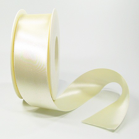 Satinband-SINFINITY, creme: 38 mm breit / 25 Meter, mit feiner Webkante.