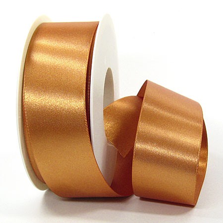 Satinband-SINFINITY, caramel: 38mm breit / 25m-Rolle, mit feiner Webkante.